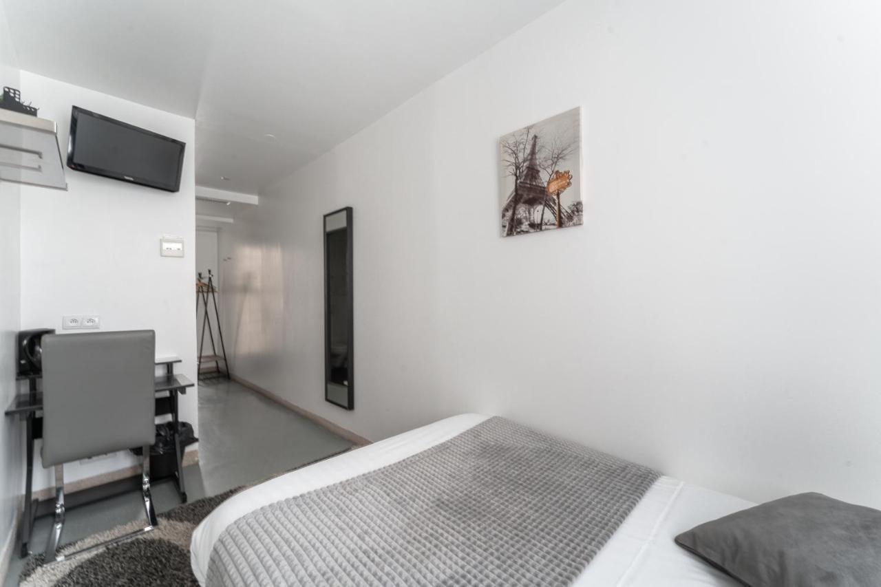 L'Oasis Montparnasse Hotel Париж Екстериор снимка